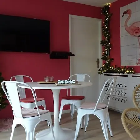 度假居 Delightful Tropical Retreat Close To The Sea *